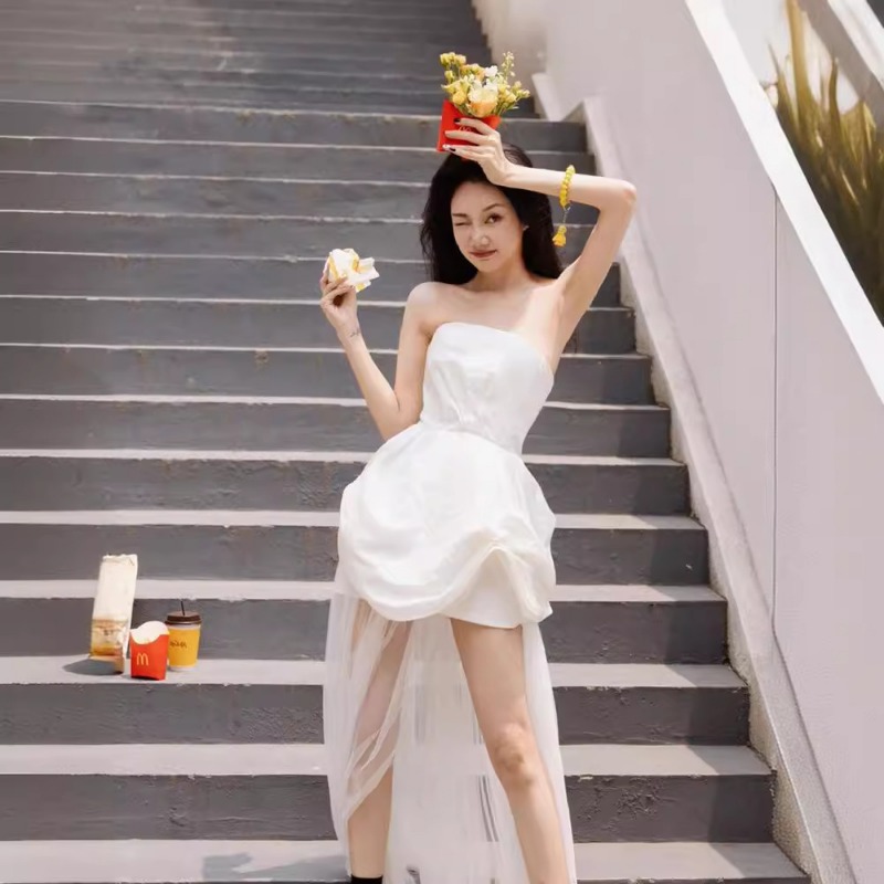 Photography Lighting Basics - French White Strapless Morning Gown, Light