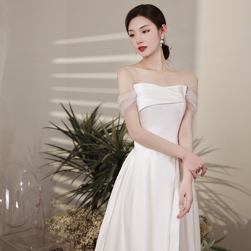 French Light Wedding Dress, Sa - Photography Lighting Basics recensione e prezzo
