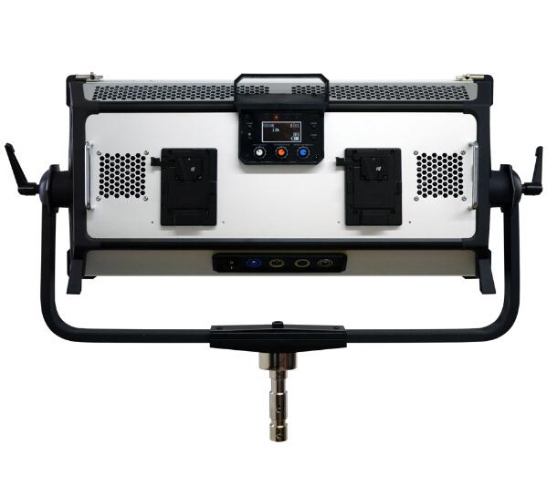 LED Panel Lamp 300W RGBW Pro L - Photography Lighting Ai recensione e prezzo